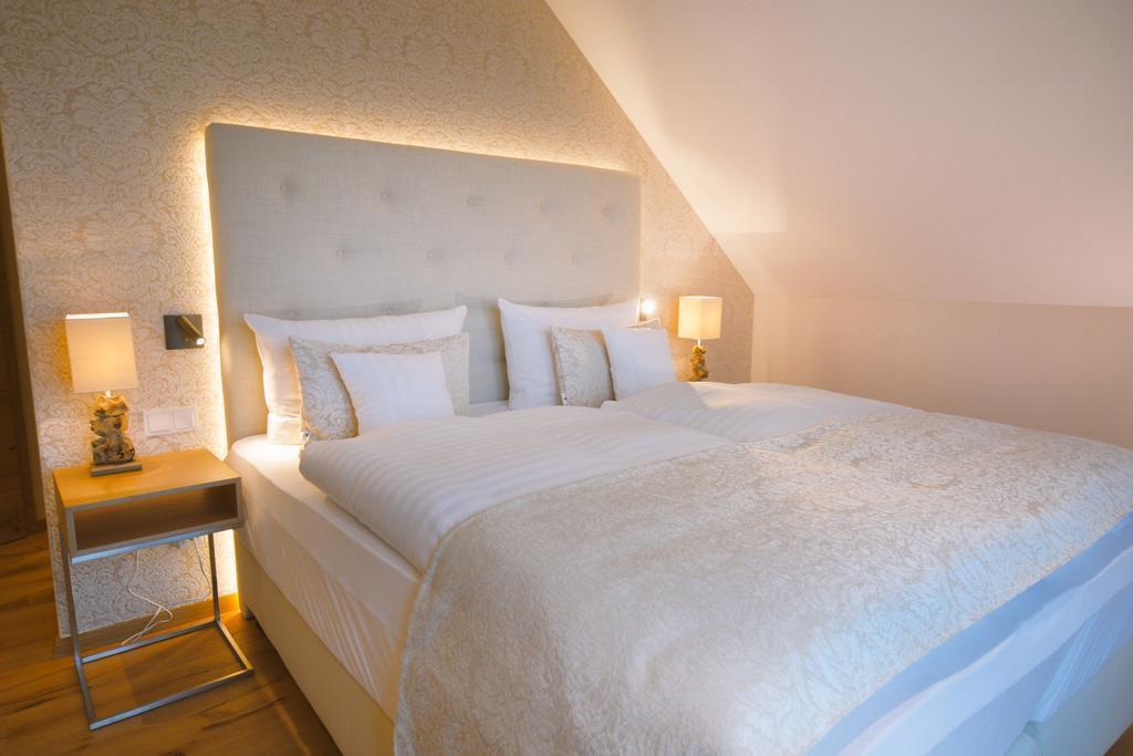 Berghotel Hoher Knochen Winterberg Exteriör bild