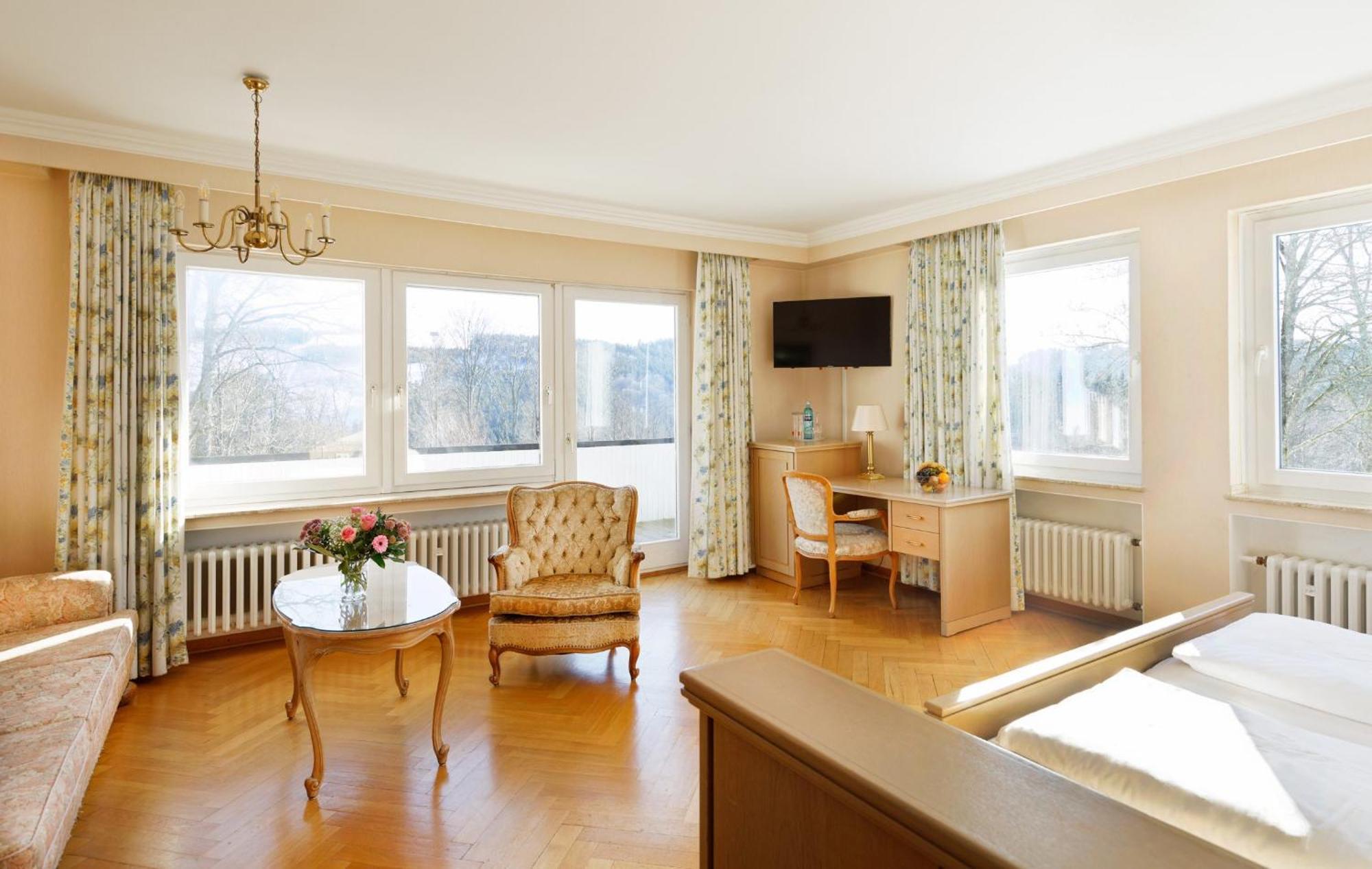 Berghotel Hoher Knochen Winterberg Exteriör bild