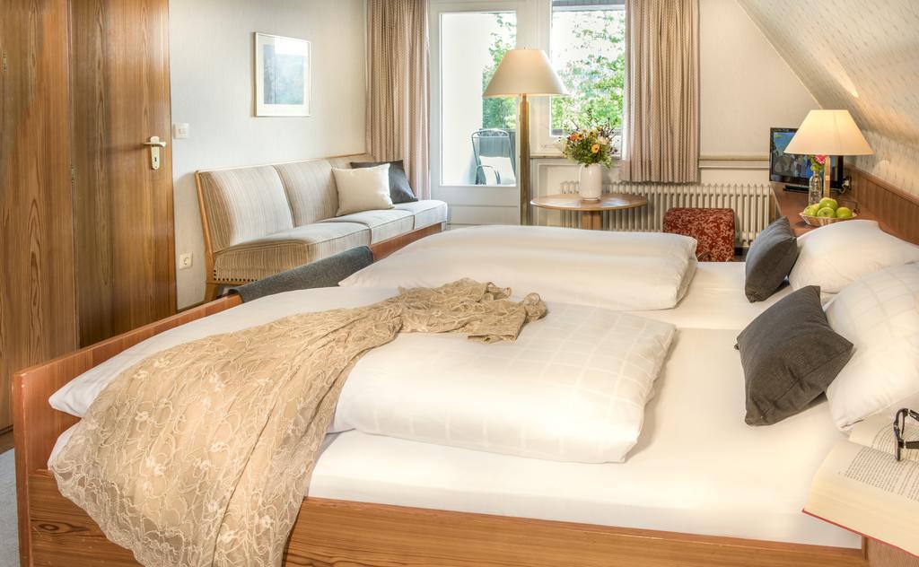 Berghotel Hoher Knochen Winterberg Exteriör bild